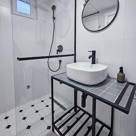 Life Apartment